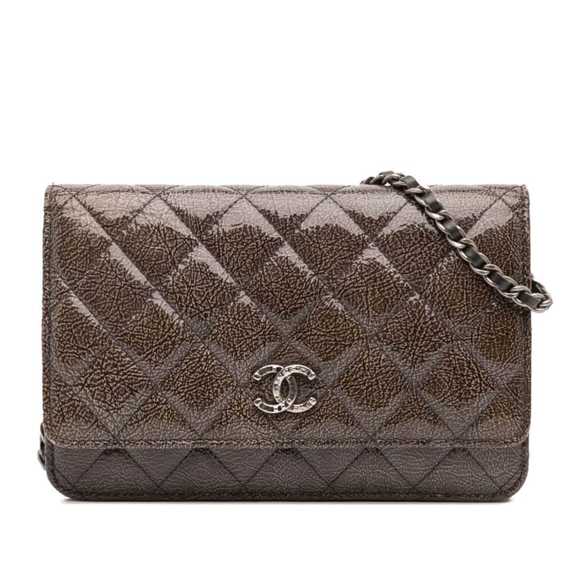 Chanel CC Quilted Shiny Crumpled Calfskin Wallet on Chain Brown Leather Good condition - Front View