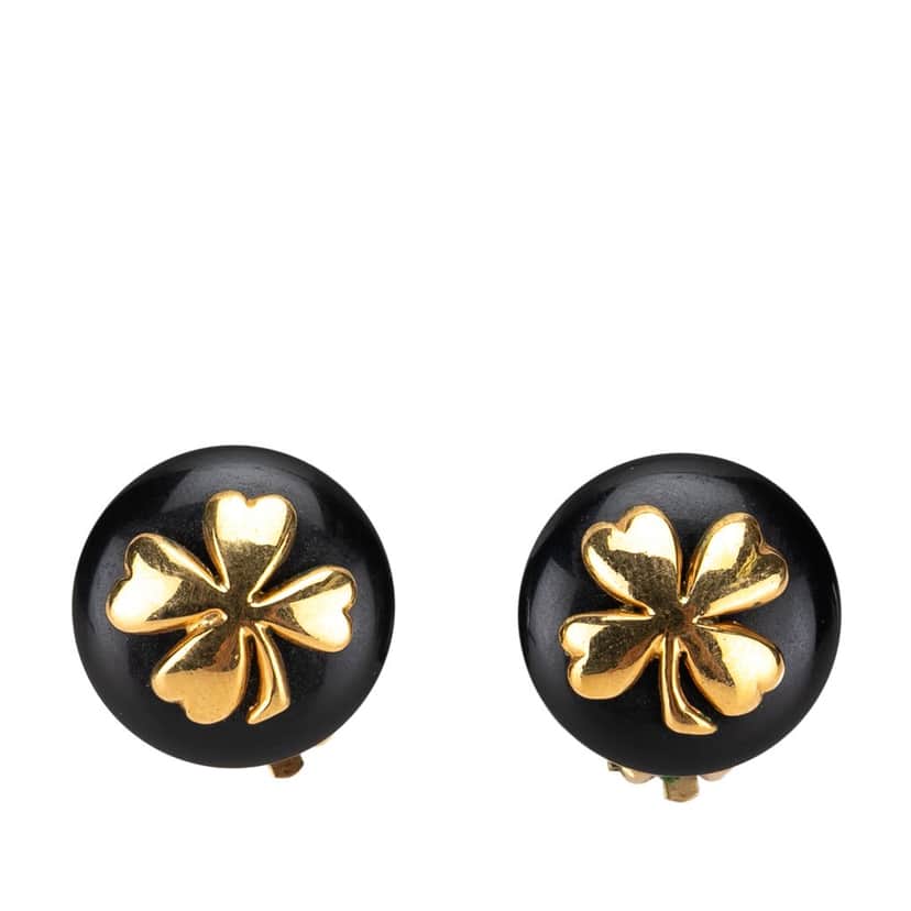 Chanel Enamel Clover Button Clip On Earrings Black Good condition - Front View
