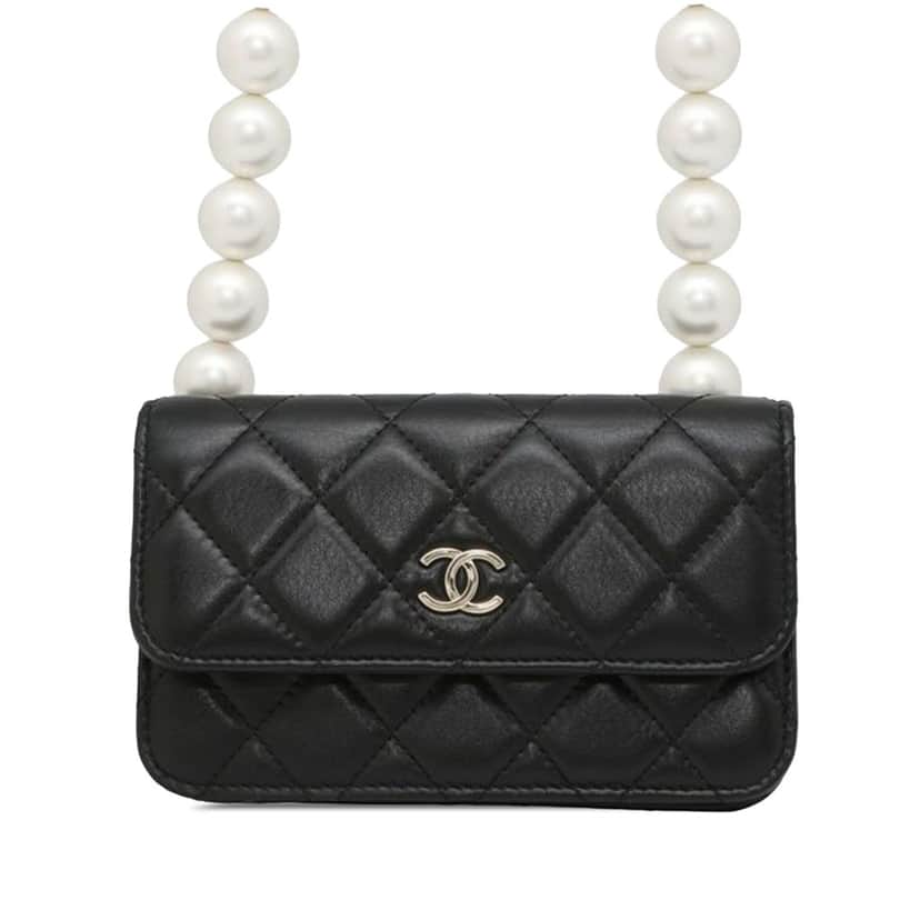 Chanel Quilted Lambskin Maxi Pearls Wallet on Chain Black Leather Good condition - Front View