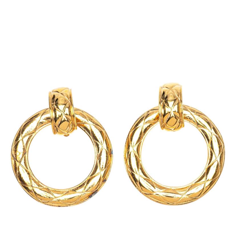 Chanel Gold Plated Quilted Dangle Hoop Clip On Earrings Gold Metal Good condition - Front View