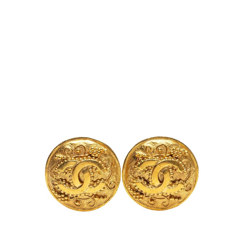 Chanel Gold Plated CC Grapevine Round Clip on Earrings Gold Metal Good condition - Front View