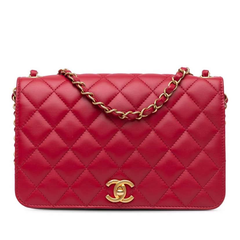 Chanel Medium Quilted Calfskin Everyday Chic Flap Red Leather Good condition - Front View