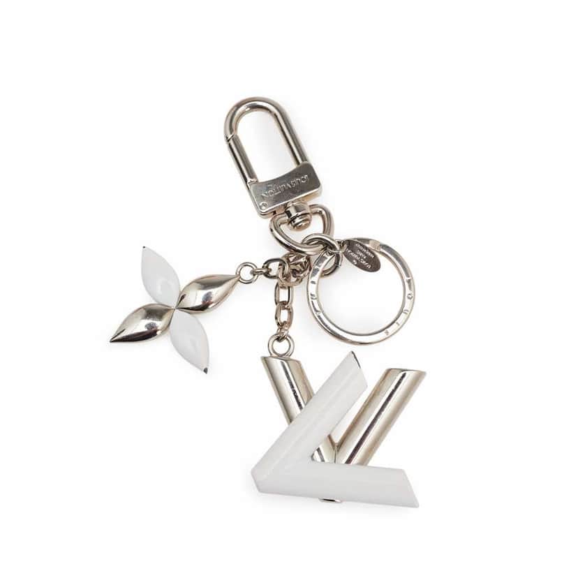 Louis Vuitton Silver Resin LV Twist Key Ring Silver Silver Good condition - Front View