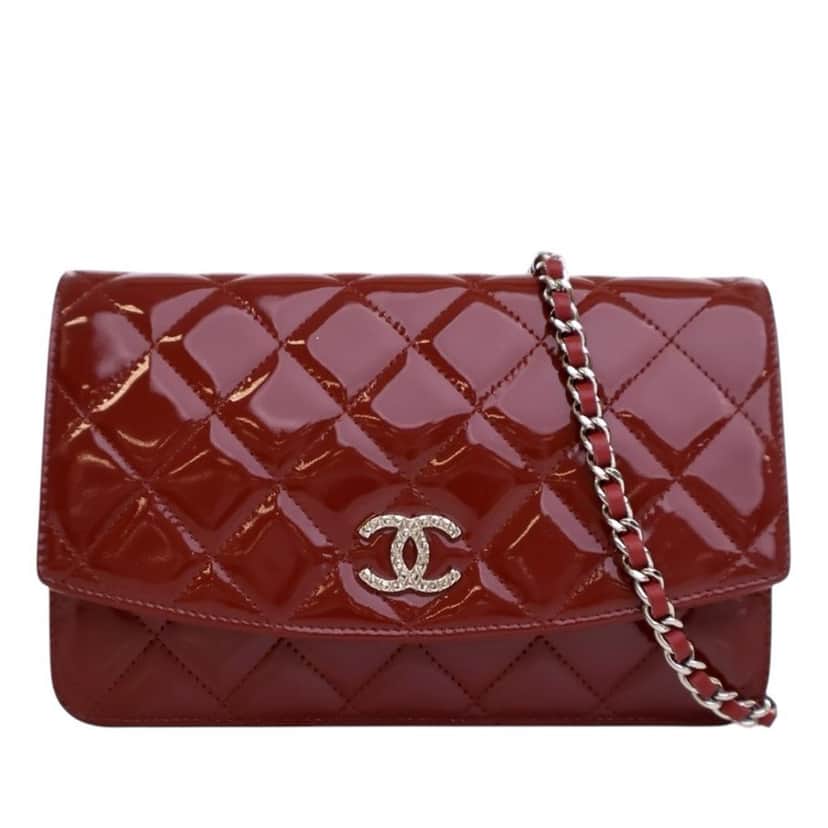 Chanel Quilted Patent Brilliant Wallet On Chain Red Leather Good condition - Front View
