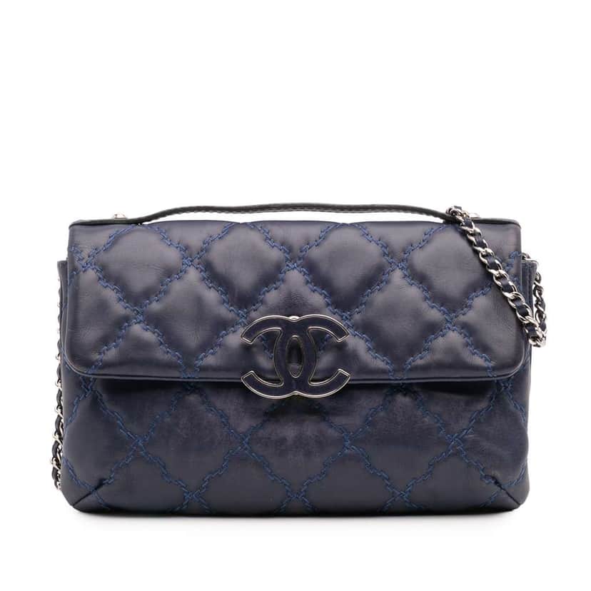 Chanel Mini Double Stitch Hamptons Flap Blue Leather Very good condition - Front View
