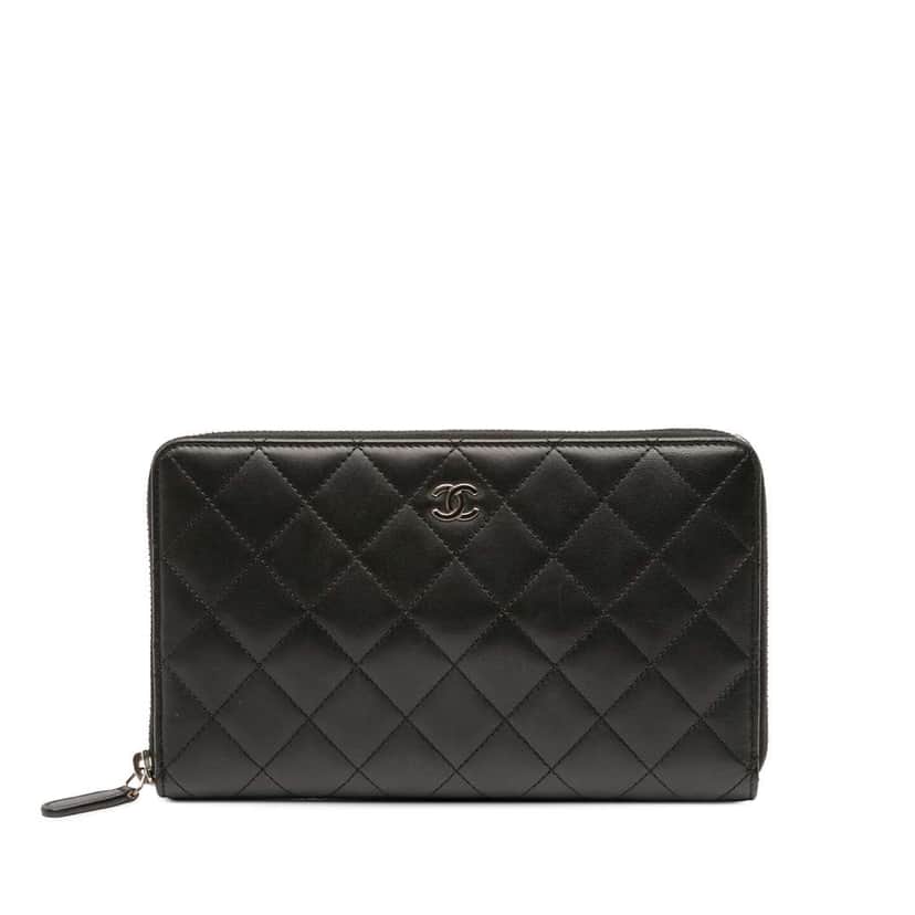 Chanel CC Quilted Lambskin Zip Around Wallet Black Leather Good condition - Front View