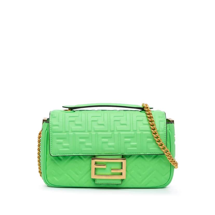 Fendi Zucca Embossed Leather Chain Midi Baguette Green Leather Very good condition - Front View