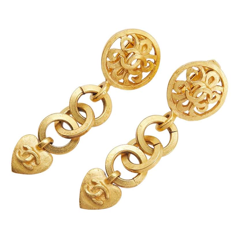 Chanel Gold Plated CC Heart Drop Clip on Earrings Gold Metal Good condition - Front View