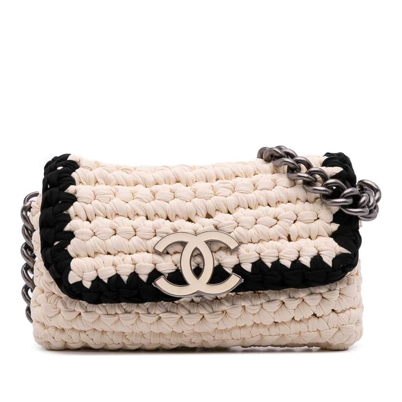 Chanel Neoprene Fancy Crochet Flap White Polyester Very good condition - Front View