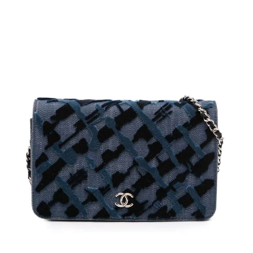 Chanel Denim and Velvet Wallet On Chain Blue Denim Good condition - Front View
