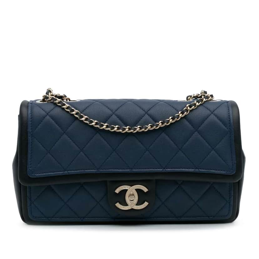 Chanel Medium Bicolor Calfskin Graphic Flap Blue Leather Good condition - Front View