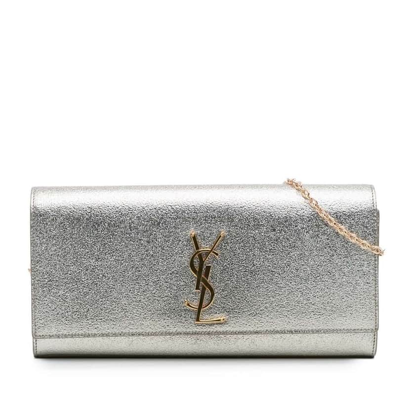 Saint Laurent Metallic Textured Calfskin Classic Monogram Cassandre Crossbody Silver Leather Good condition - Front View