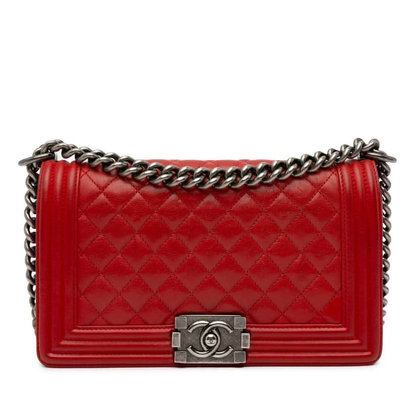 Chanel Old Medium Quilted Lambskin Boy Flap Red Leather Good condition - Front View