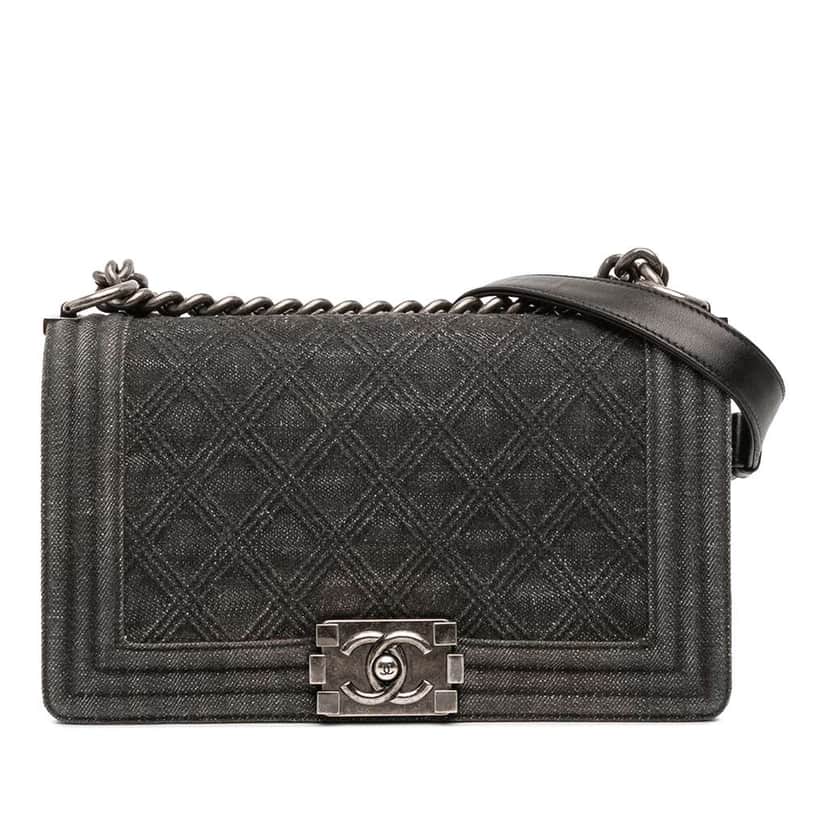Chanel Old Medium Quilted Denim Boy Flap Grey Denim Good condition - Front View