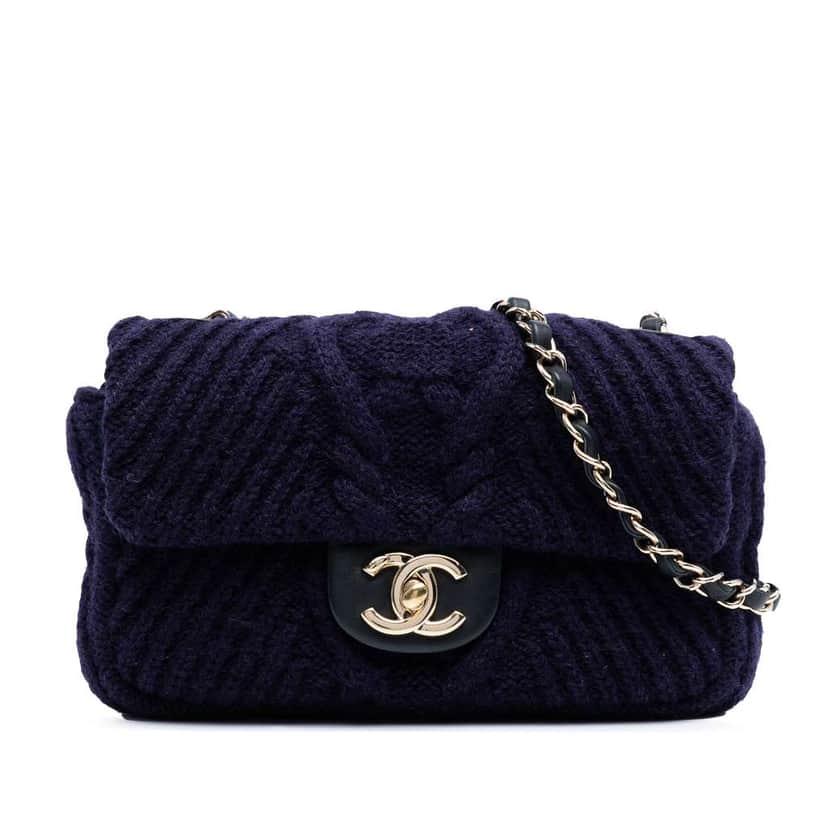 Chanel Small Paris Hamburg Cable Knit Flap Blue Wool Good condition - Front View