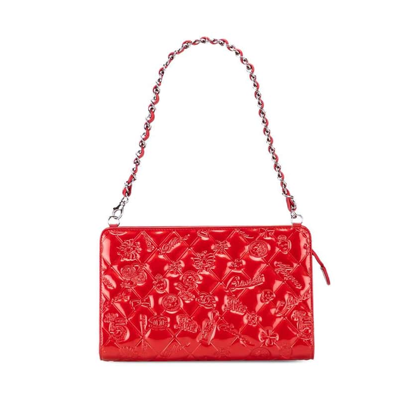 Chanel Patent Calfskin Lucky Symbols Pochette Red Leather Good condition - Front View