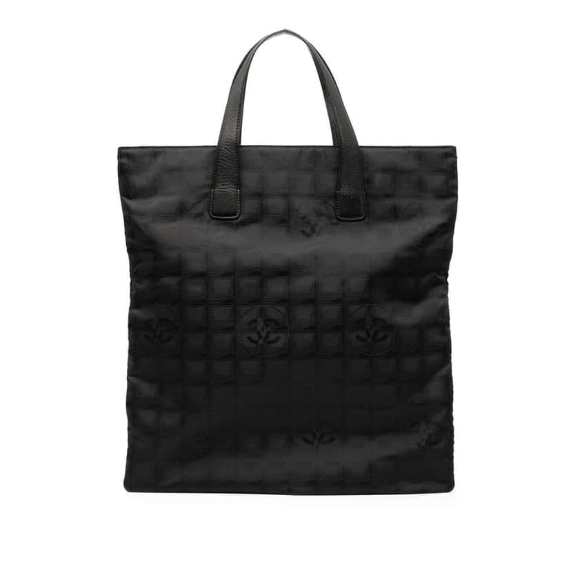 Chanel New Travel Line Nylon Tote Black Good condition - Front View