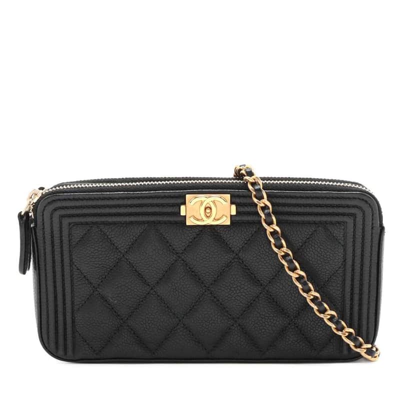 Chanel Small Quilted Caviar Boy Clutch With Chain Black Leather Good condition - Front View
