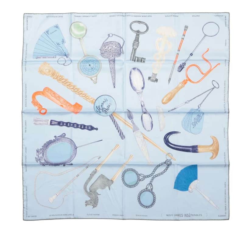 Hermès Nous Sommes Inseparables Silk Scarf 90 Blue Silk Good condition - Front View