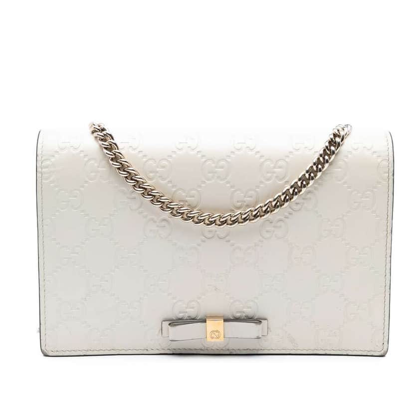 Gucci Mini Guccissima Bow Signature Wallet On Chain White Leather Good condition - Front View