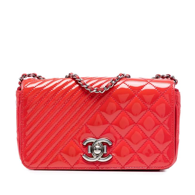 Chanel Small Patent Coco Boy Flap Red Leather Good condition - Front View
