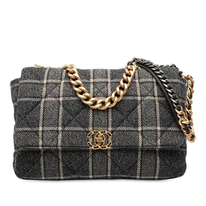 Chanel Maxi Quilted Wool 19 Flap Grey Wool Good condition - Front View