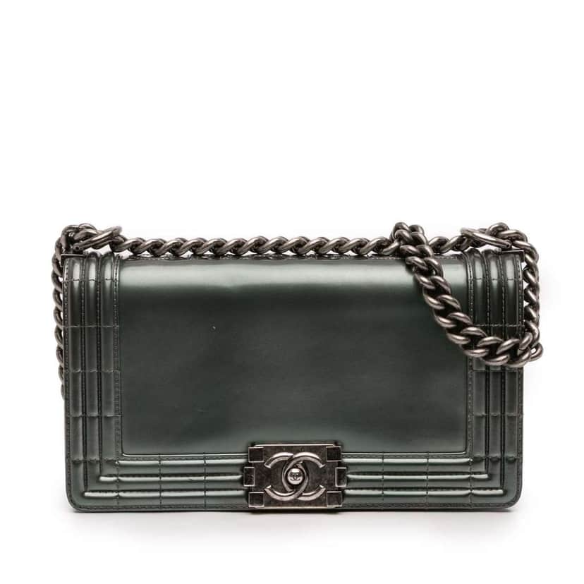 Chanel Old Medium Metallic Lambskin Boy Reverso Flap Green Leather Good condition - Front View