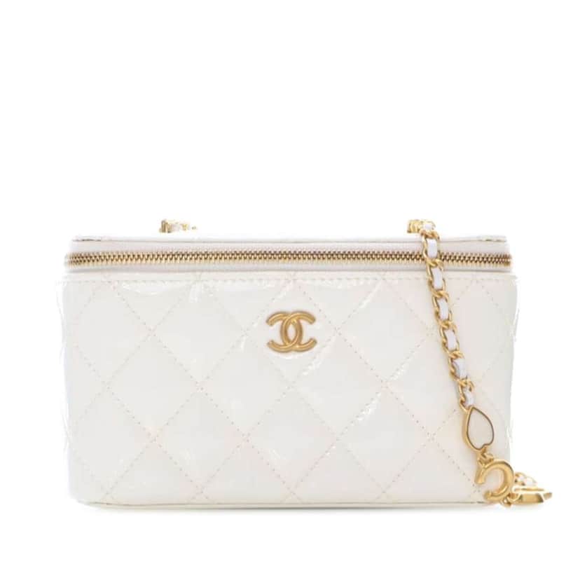 Chanel Small Quilted Patent Coco Heart Charms Vanity Case with Chain White Leather Very good condition - Front View