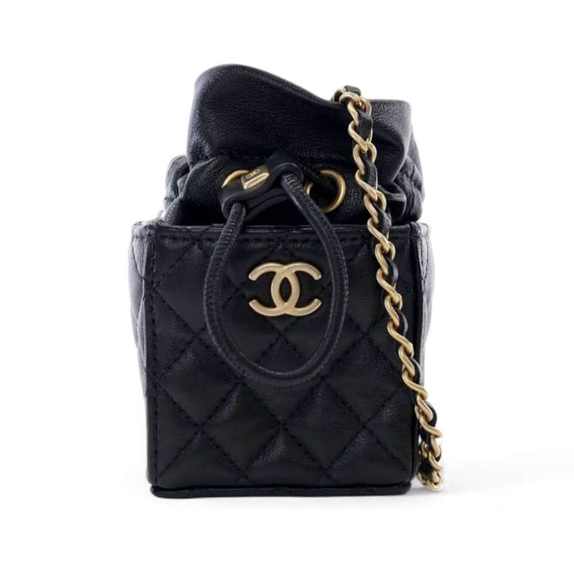 Chanel Mini Quilted Calfskin Drawstring Bucket Bag Black Leather Good condition - Front View