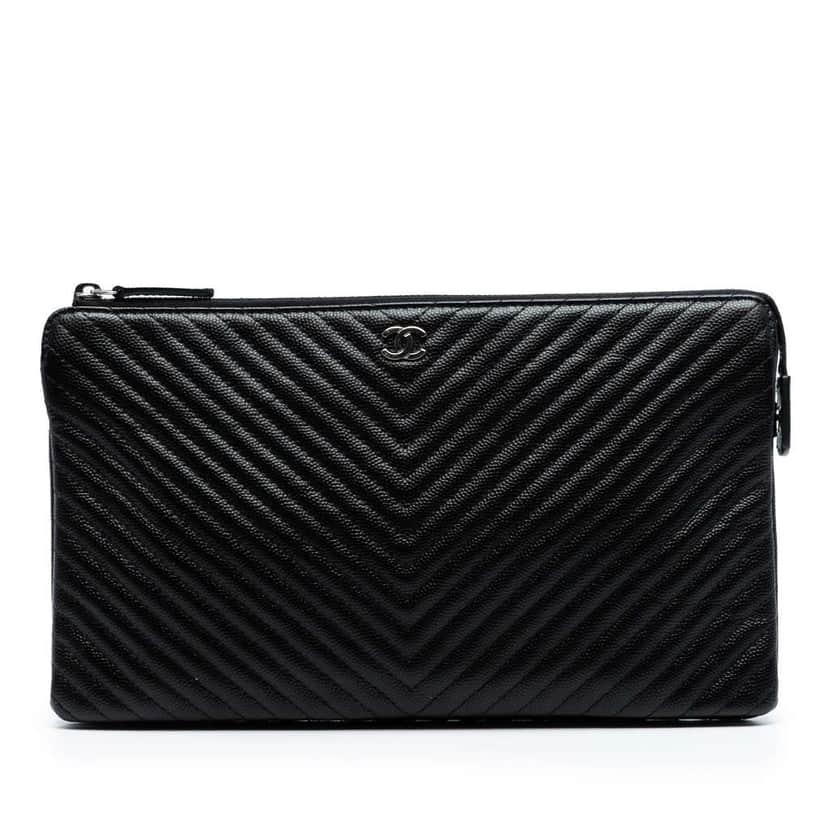 Chanel CC Chevron Caviar Zip Clutch Black Leather Good condition - Front View