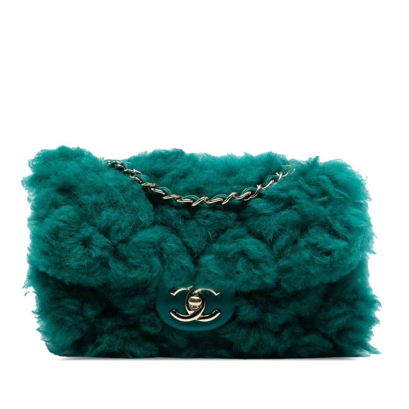 Chanel Small CC Shearling Single Flap Green Good condition - Front View