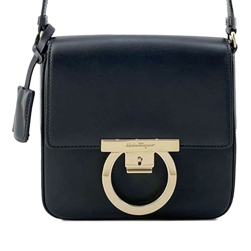 Salvatore Ferragamo Leather Gancini Flap Crossbody Black Leather Good condition - Front View