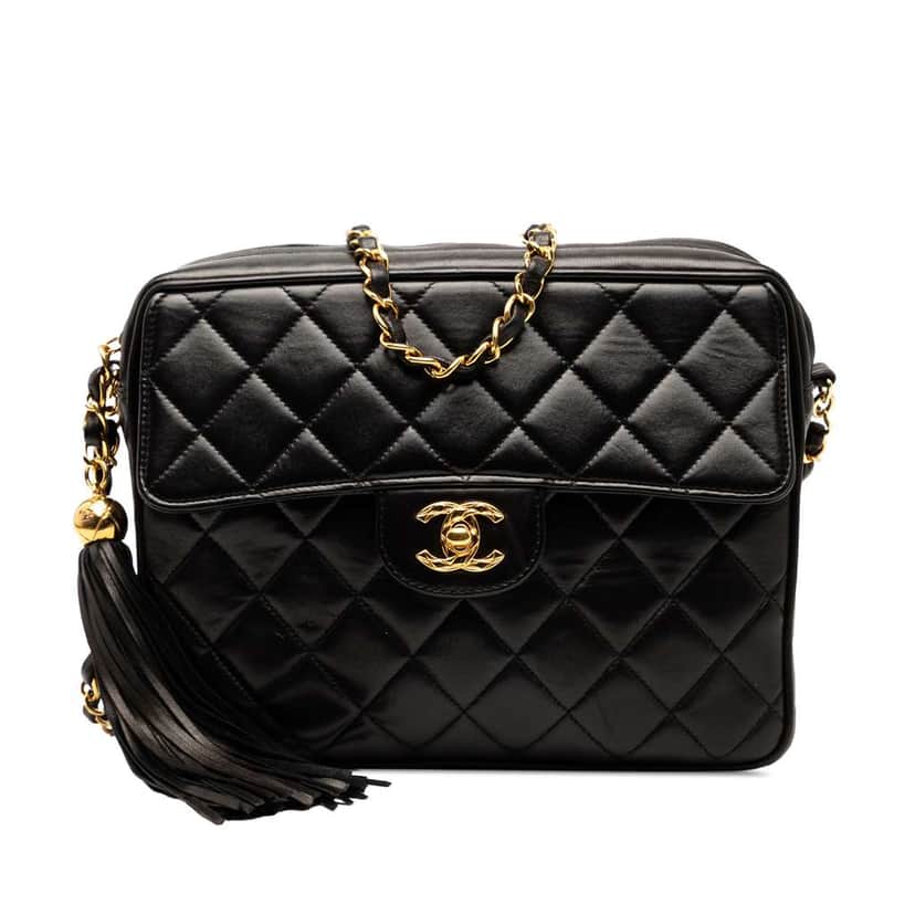 Chanel Small CC Quilted Lambskin Tassel Flap Camera Bag Black Leather Good condition - Front View