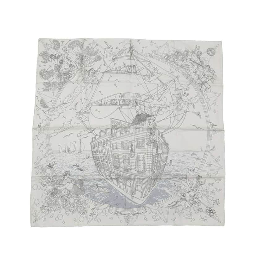 Hermès Flagship Silk Scarf 90 Grey Silk Good condition - Front View