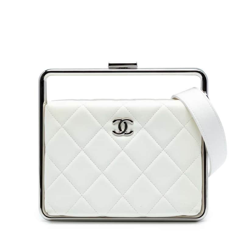Chanel Quilted Lambskin Metal Bar Convertible Clutch White Leather Good condition - Front View