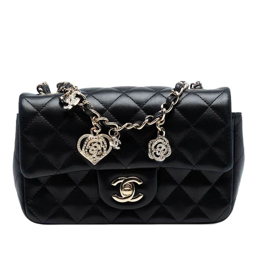 Chanel Mini Rectangular Classic Lambskin Valentines Heart Charms Single Flap Black Leather Good condition - Front View