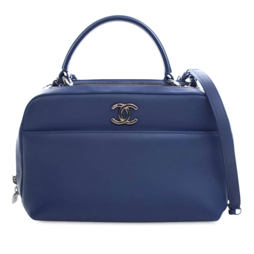 Chanel Medium Calfskin Trendy CC Bowling Bag Blue Leather Good condition - Front View