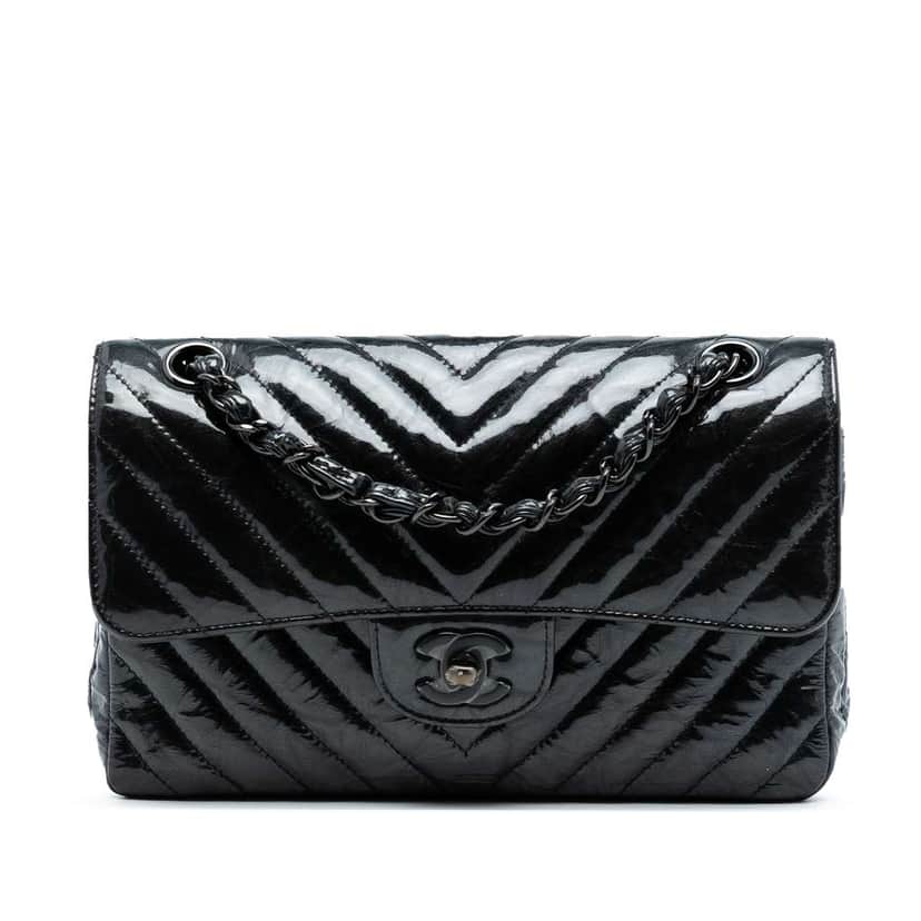 Chanel Small Classic Chevron Patent So Black Double Flap Black Leather Good condition - Front View