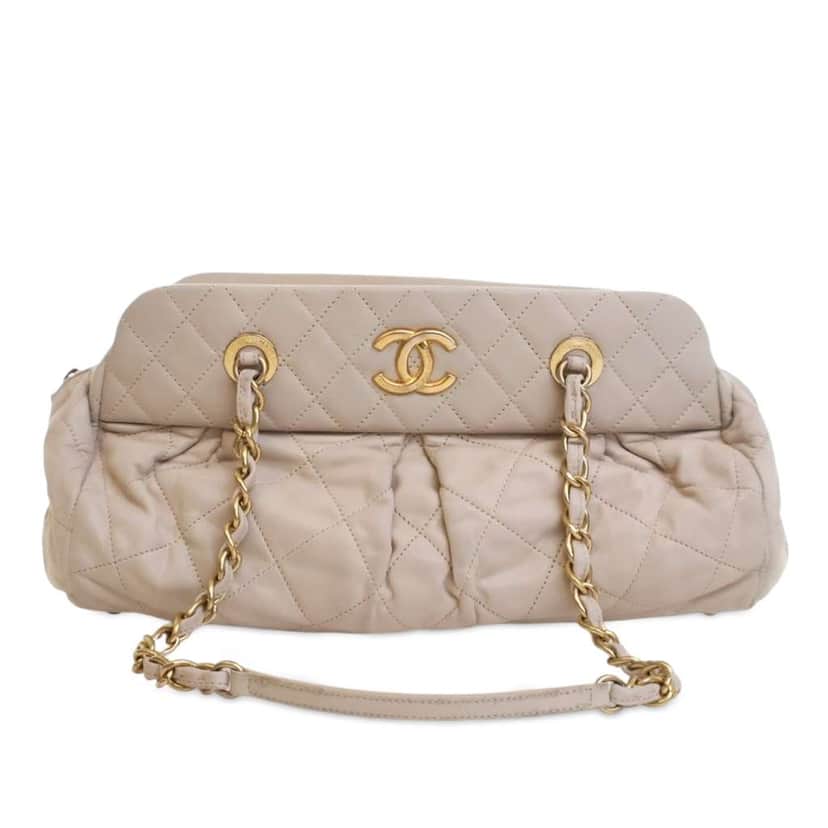 Chanel Quilted Calfskin Chic Quilt Bowling Bag Brown Leather Good condition - Front View