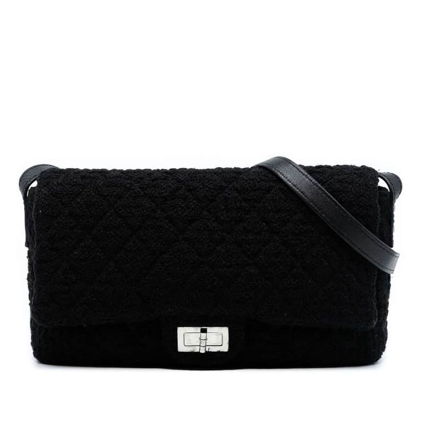 Chanel Jumbo Reissue 2.55 Quilted Tweed Easy Messenger Flap Black Tweed Good condition - Front View