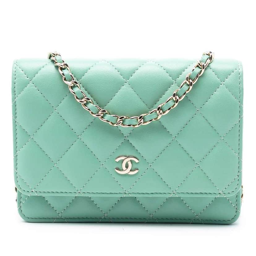 Chanel Mini CC Quilted Lambskin Wallet On Chain Green Leather Very good condition - Front View