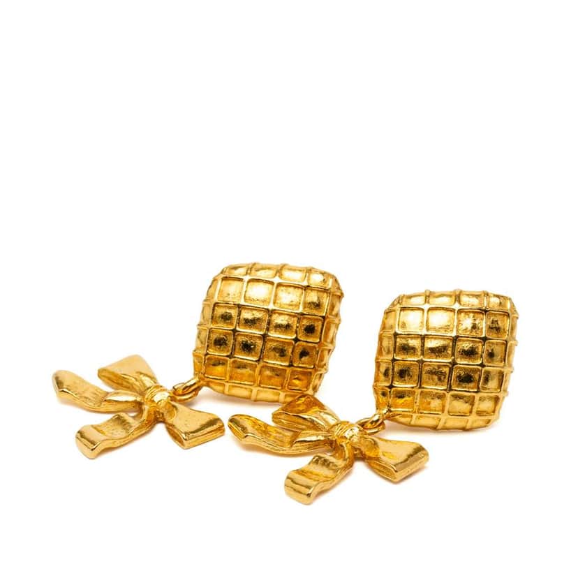 Chanel Gold Plated Bow Drop Clip on Earrings Gold Metal Good condition - Front View