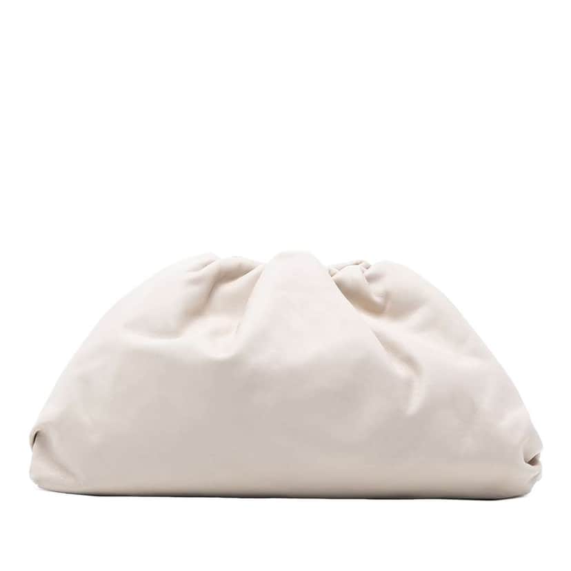 Bottega Veneta Lambskin The Pouch White Leather Good condition - Front View