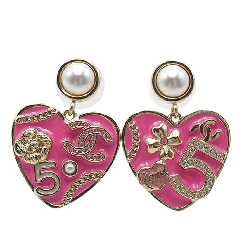 Chanel CC Gold Plated Faux Pearl Heart Push Back Earrings Gold Metal Good condition - Front View