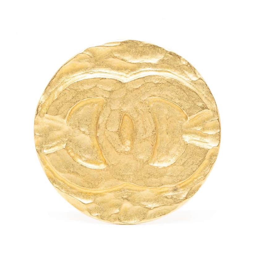 Chanel CC Gold Plated Round Brooch Gold Metal Good condition - Front View