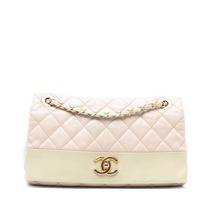 Chanel Medium Quilted Calfskin Soft Elegance Flap White Leather Good condition - Front View