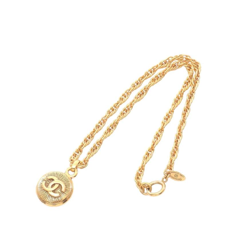 Chanel Gold Plated CC Round Pendant Necklace Gold Metal Good condition - Front View