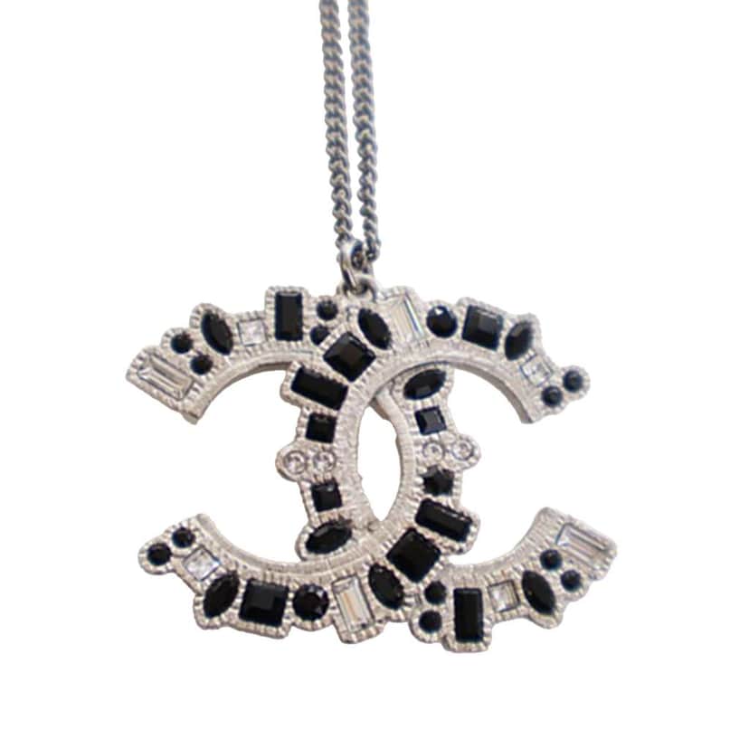Chanel Ruthenium Plated CC Crystal Pendant Necklace Silver Silver Good condition - Front View