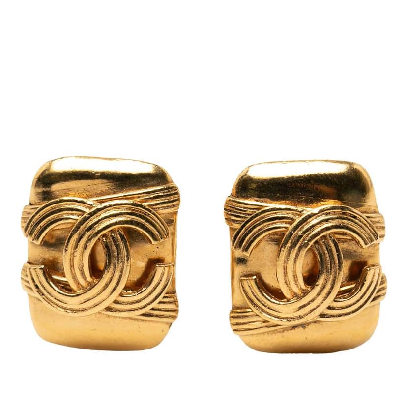 Chanel CC Gold Plated Clip On Earrings Gold Metal Good condition - Front View
