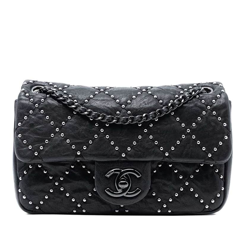 Chanel Small Quilted Distressed Calfskin Studded Metal Beauty Flap Black Leather Good condition - Front View